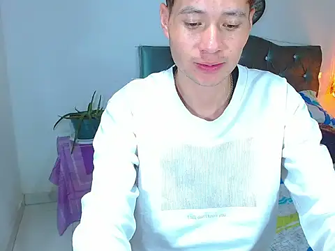  Santi2 online show from 04-02-26, 10:07