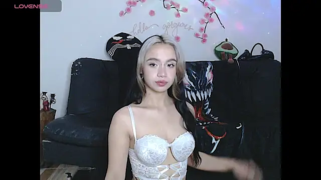 sweet molly420 online show from 06-24-26, 11:04