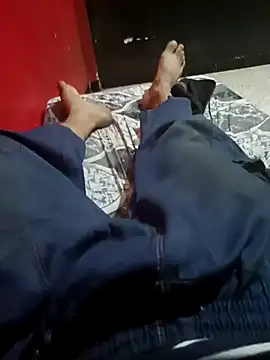 sexydz213 online show from 07-08-26, 05:28