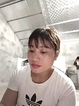 Snapshot of Lilinn_ chatting on 03-01-26, 11:45 Lilinn online show from 03-01-26, 11:45