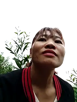 Snapshot of Lilinn_ chatting on 03-01-26, 11:51 Lilinn online show from 03-01-26, 11:51