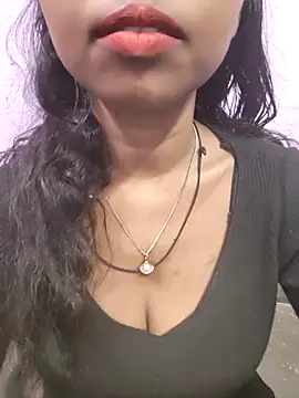 Snapshot of Samira-Ansari chatting on 03-17-26, 12:41 Samira-Ansari online show from 03-17-26, 12:41