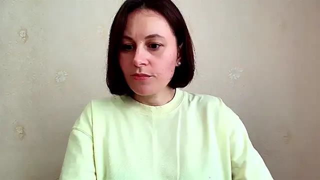 Snapshot of Inessa_beauty chatting on 02-28-26, 11:33 Inessa beauty online show from 02-28-26, 11:33