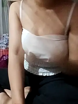 Ngoc gina online show from 03-04-26, 08:31