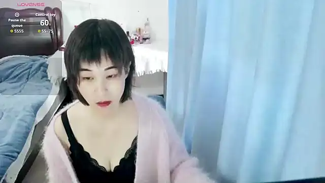 PINGGUO-99 online show from 03-04-26, 07:47