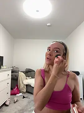 Naughtyblondex online show from 03-18-26, 03:26