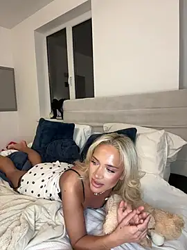 Naughtyblondex online show from 03-20-26, 11:09