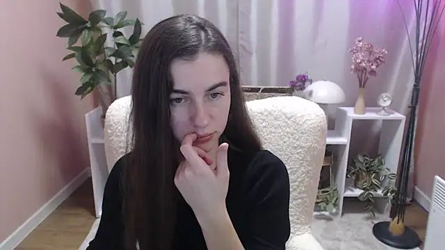 MistyBree online show from 03-25-26, 10:10