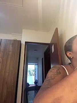 Emi rousse online show from 04-07-26, 12:05