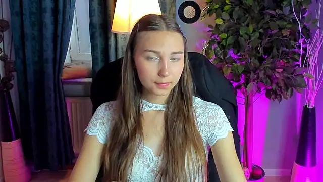 OliviaLang online show from 05-12-26, 11:07