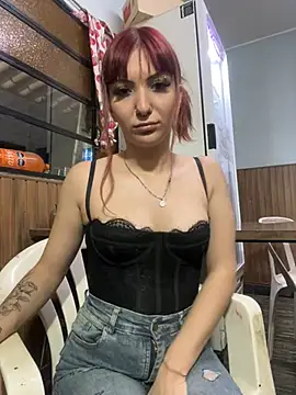 Foxxyice online show from 03-08-26, 05:44