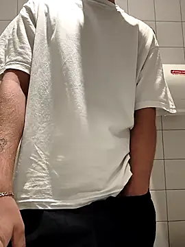 Snapshot of straightdude99 chatting on 03-02-26, 08:15 straightdude99 online show from 03-02-26, 08:15