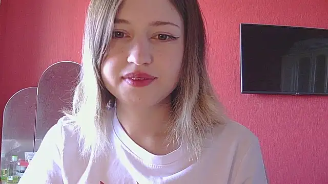 Snapshot of Beloved_Mary chatting on 06-19-26, 04:50 Beloved Mary online show from 06-19-26, 04:50