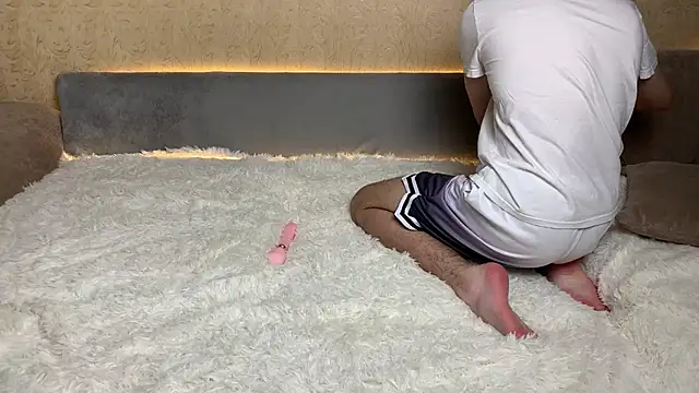 Barbara Mur online show from 04-19-26, 06:10