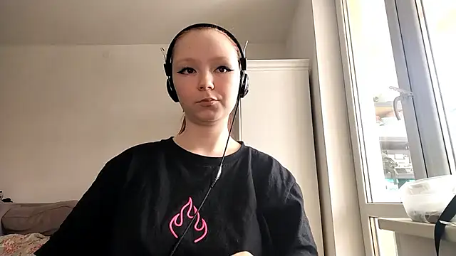 velyraxis online show from 03-03-26, 12:00