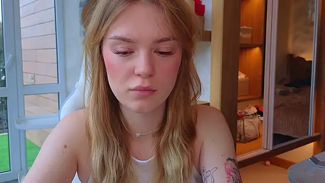 cyberl0ve  online show from 03-27-26, 02:39