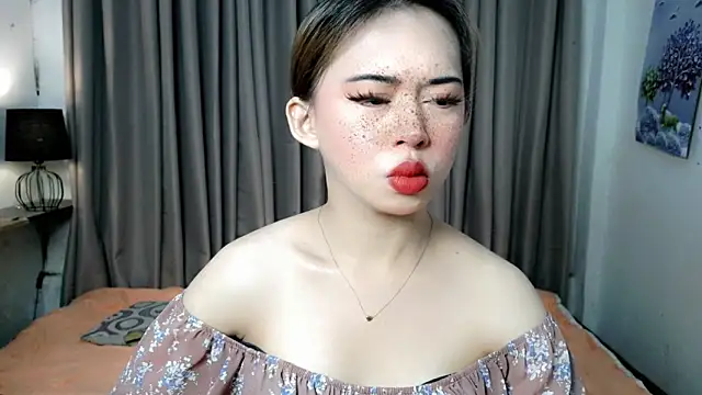 Seductive sophie online show from 05-25-26, 03:01