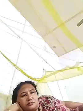 Snapshot of Rashi_bhabi chatting on 06-21-26, 10:45 Rashi bhabi online show from 06-21-26, 10:45