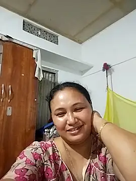 Snapshot of Rashi_bhabi chatting on 06-27-26, 02:12 Rashi bhabi online show from 06-27-26, 02:12