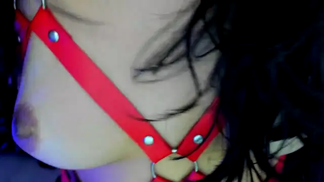 Snapshot of doll_katiuska chatting on 05-19-26, 12:33 doll katiuska online show from 05-19-26, 12:33