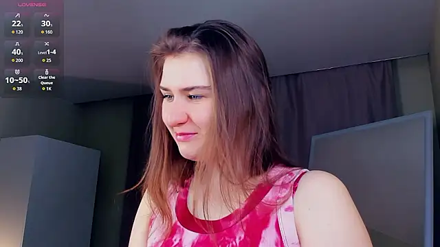 SueWolvin online show from 03-25-26, 06:25