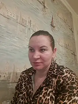 LaraHarper online show from 04-04-26, 09:23