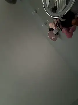 BeeMay22 online show from 03-04-26, 11:38