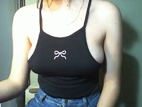 lolit cat online show from 04-03-26, 10:08