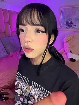 Taylor  0 online show from 05-03-26, 01:50