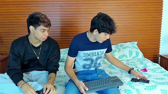 peakk twiinns online show from 03-21-26, 11:37