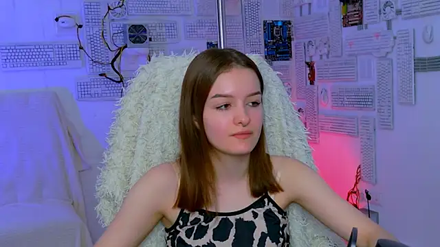 Snapshot of KellieBanshe chatting on 06-25-26, 05:12 KellieBanshe online show from 06-25-26, 05:12