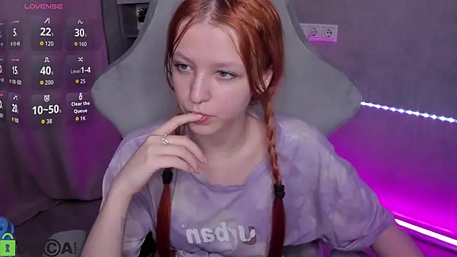 Emma Dusk online show from 05-15-26, 11:01