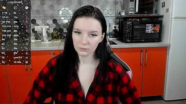 Snapshot of Mary_Blu chatting on 01-20-25, 09:11 Mary Blu online show from 01-20-25, 09:11