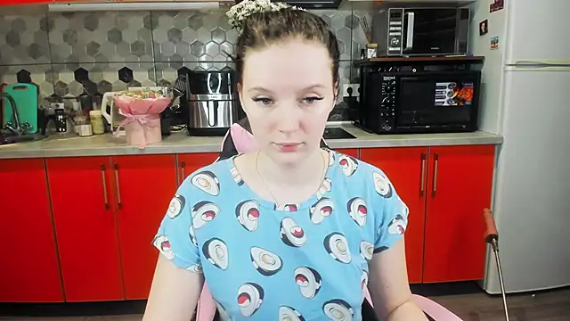 Snapshot of Mary_Blu chatting on 02-05-25, 07:53 Mary Blu online show from 02-05-25, 07:53