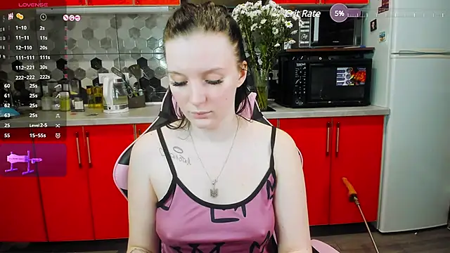 Snapshot of Mary_Blu chatting on 02-12-25, 01:52 Mary Blu online show from 02-12-25, 01:52