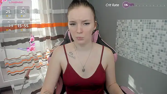 Snapshot of Mary_Blu chatting on 02-25-25, 08:25 Mary Blu online show from 02-25-25, 08:25