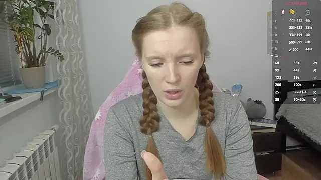 Snapshot of Mary_Blu chatting on 10-28-25, 02:09 Mary Blu online show from 10-28-25, 02:09