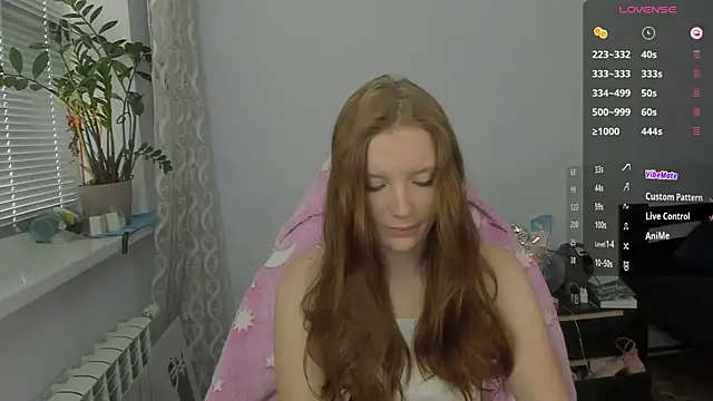 Snapshot of Mary_Blu chatting on 11-05-25, 09:31 Mary Blu online show from 11-05-25, 09:31