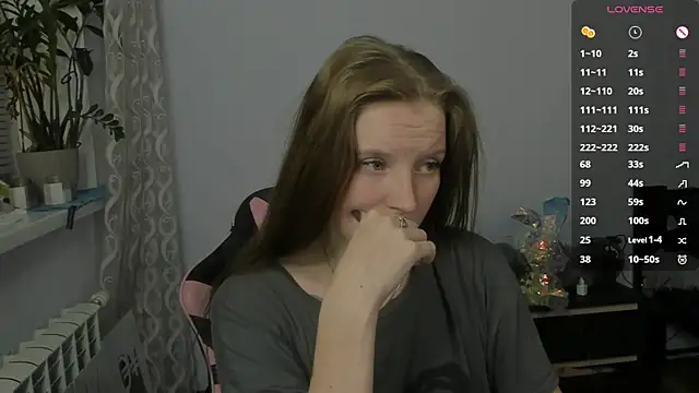 Snapshot of Mary_Blu chatting on 11-08-25, 10:30 Mary Blu online show from 11-08-25, 10:30