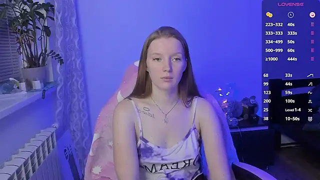 Snapshot of Mary_Blu chatting on 11-13-25, 03:22 Mary Blu online show from 11-13-25, 03:22