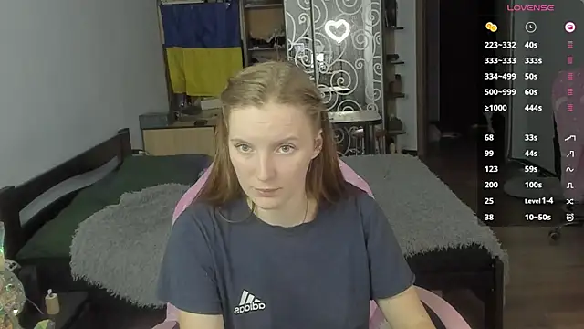 Snapshot of Mary_Blu chatting on 11-20-25, 10:31 Mary Blu online show from 11-20-25, 10:31