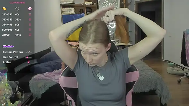 Snapshot of Mary_Blu chatting on 11-27-25, 04:20 Mary Blu online show from 11-27-25, 04:20