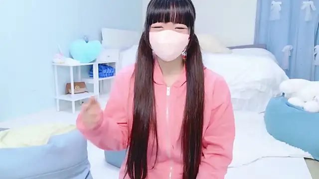 Hime na online show from 05-03-26, 09:37
