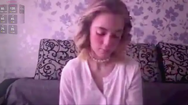 Snapshot of PuraGrant chatting on 04-29-26, 02:15 PuraGrant online show from 04-29-26, 02:15