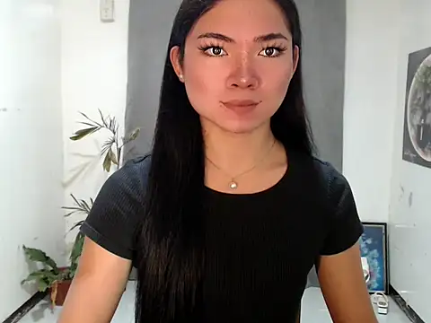 rainexox1 online show from 05-15-26, 11:17