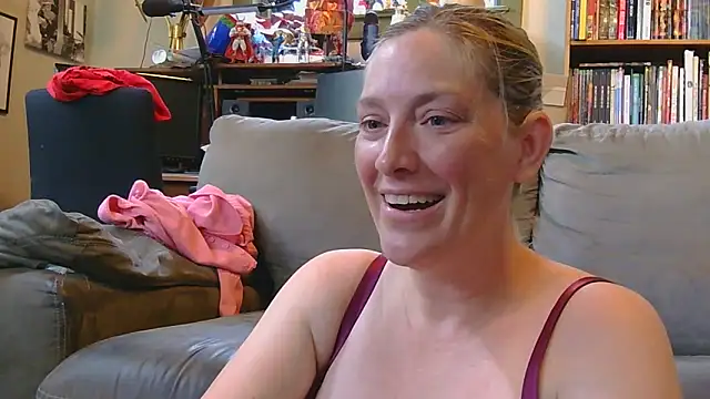 MistyMountains96 online show from 06-09-26, 07:36
