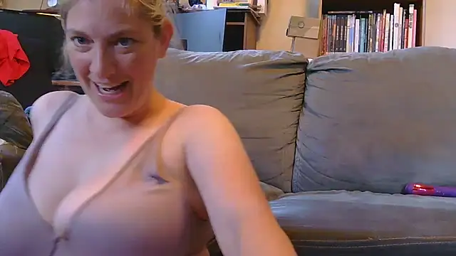 MistyMountains96 online show from 06-15-26, 08:55