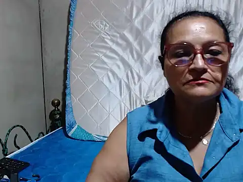 Snapshot of _BellaNocturna chatting on 05-02-26, 01:32 BellaNocturna online show from 05-02-26, 01:32