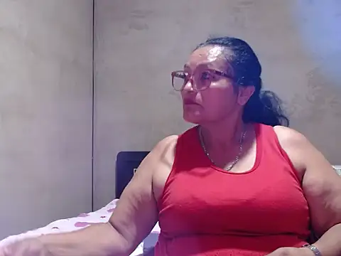 Snapshot of _BellaNocturna chatting on 05-12-26, 01:36 BellaNocturna online show from 05-12-26, 01:36