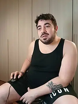 bear skinny online show from 07-02-26, 02:23